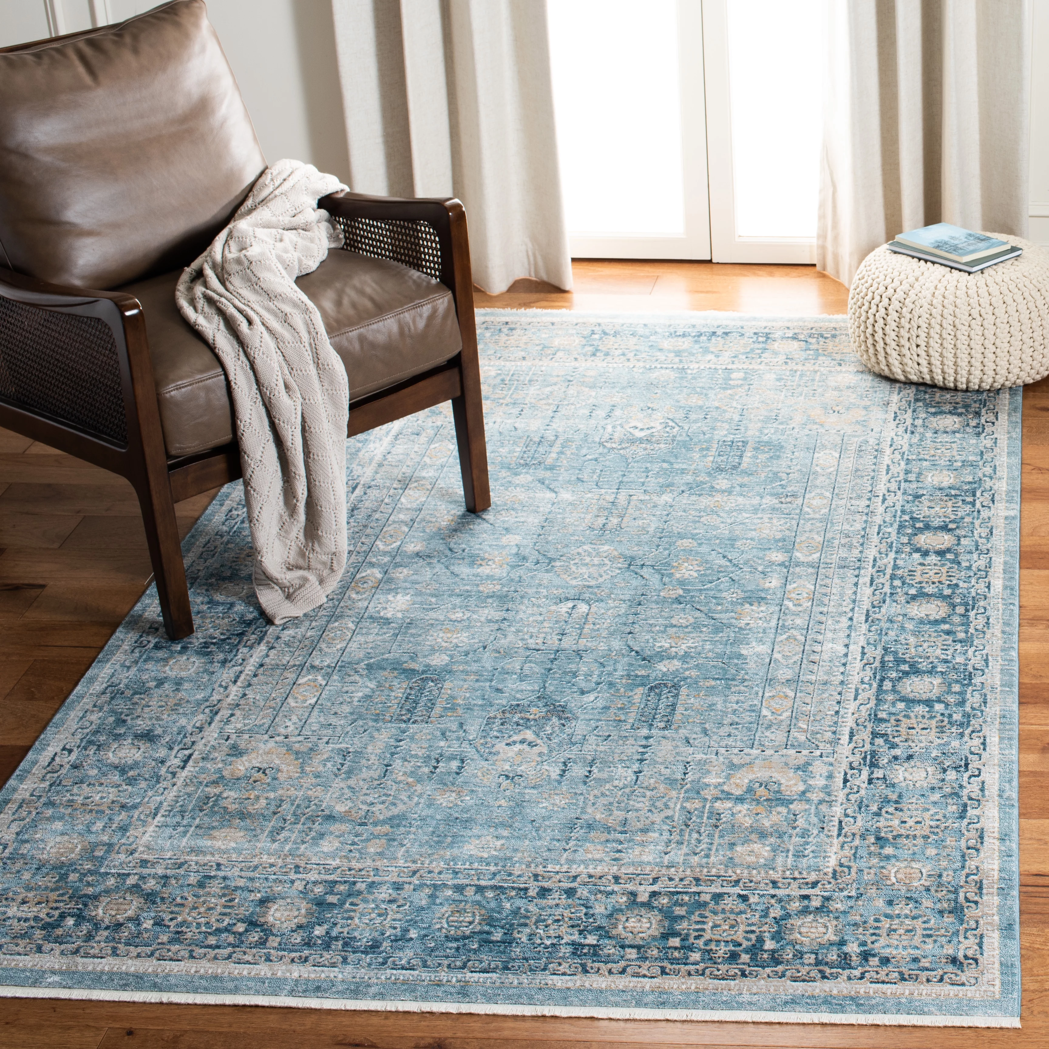 SAFAVIEH Victoria Bethanie Floral Bordered Area Rug, Blue/Ivory, 6' x 9' - Curated Treasures Market