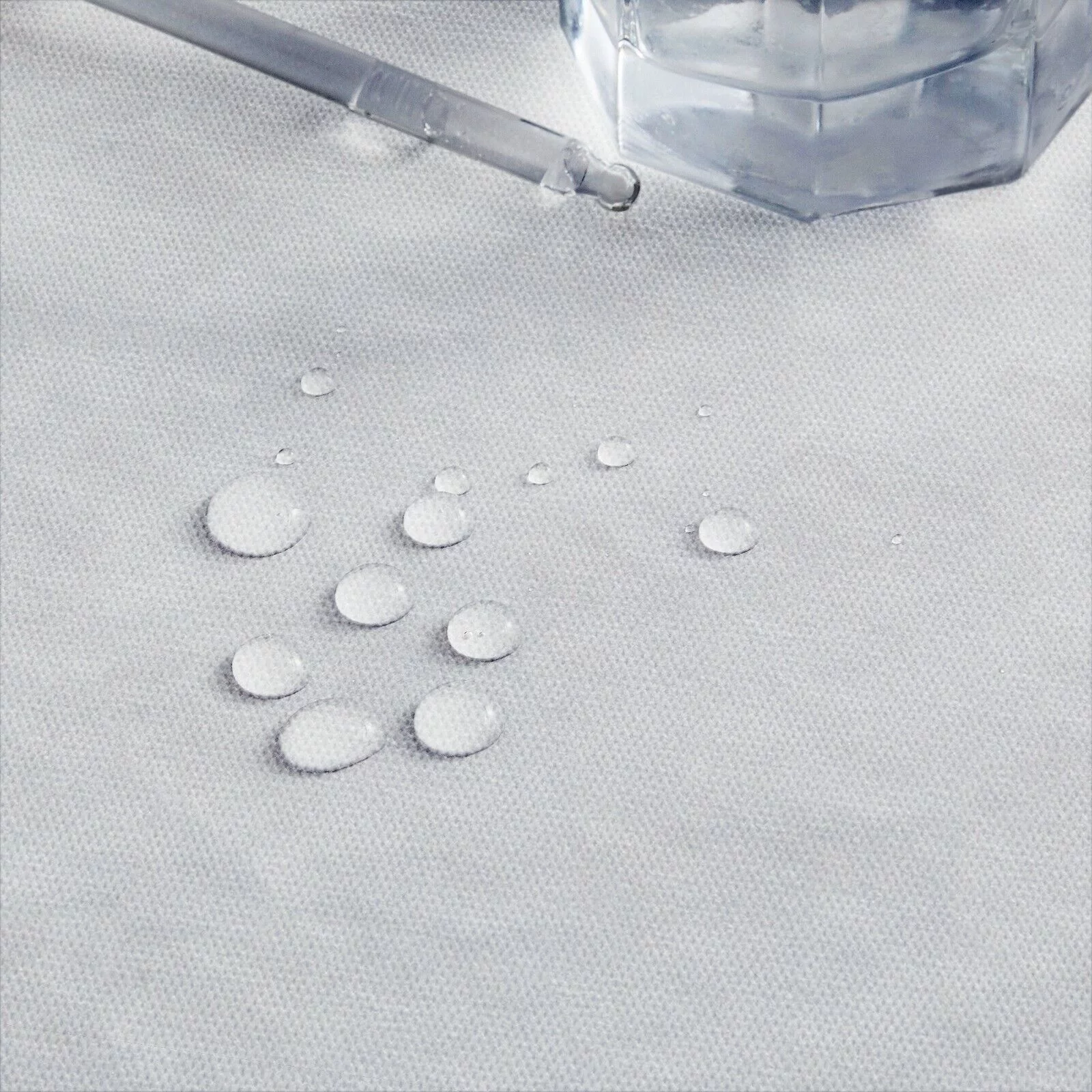 Zippered Hypoallergenic Mattress Cover Bug & Waterproof Protector Pad All Sizes - Curated Treasures Market