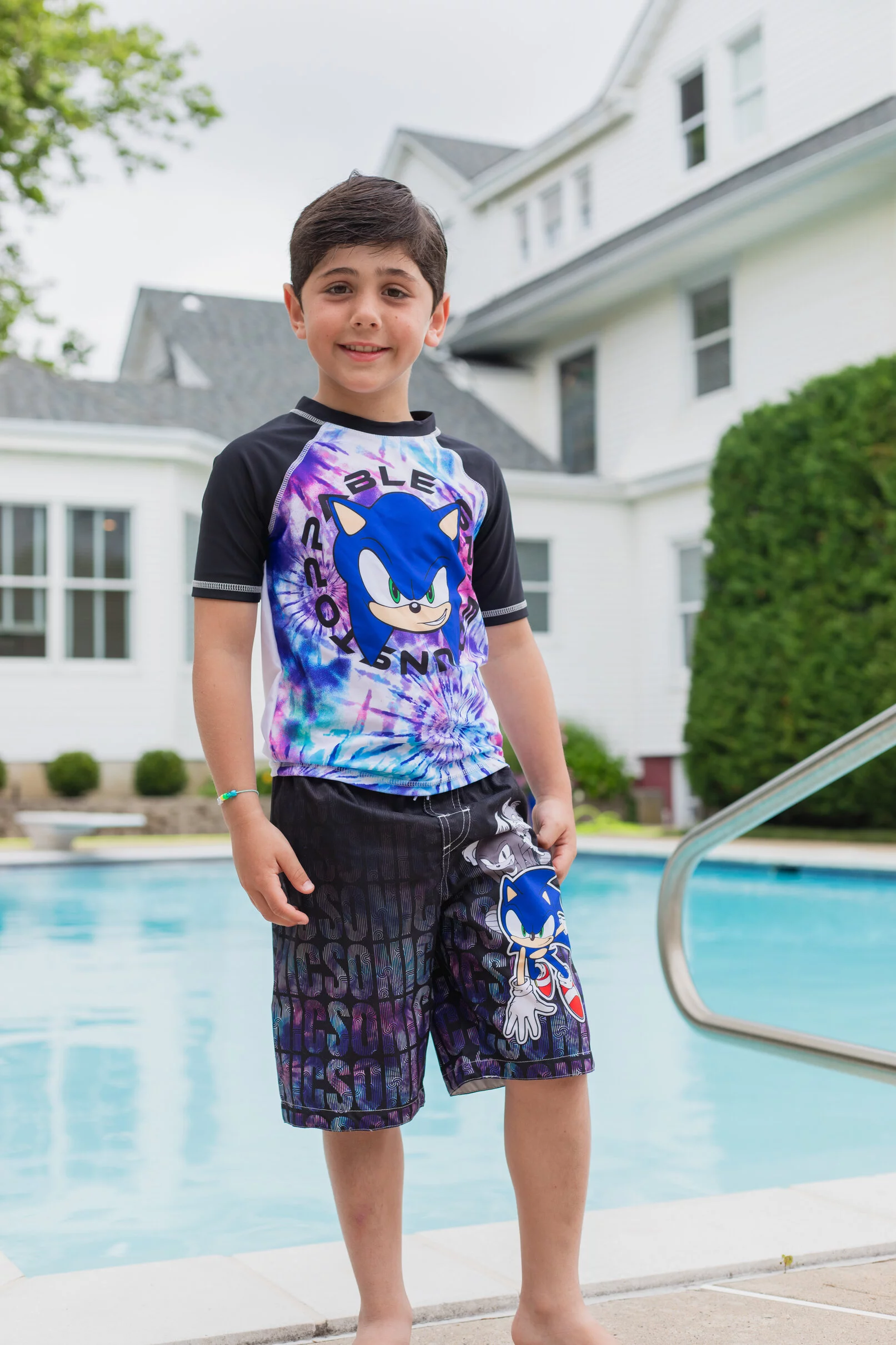 SEGA Sonic The Hedgehog Tails Knuckles Big Boys Pullover Rash Guard and Swim Trunks Outfit Set Little Kid to Big Kid - Curated Treasures Market