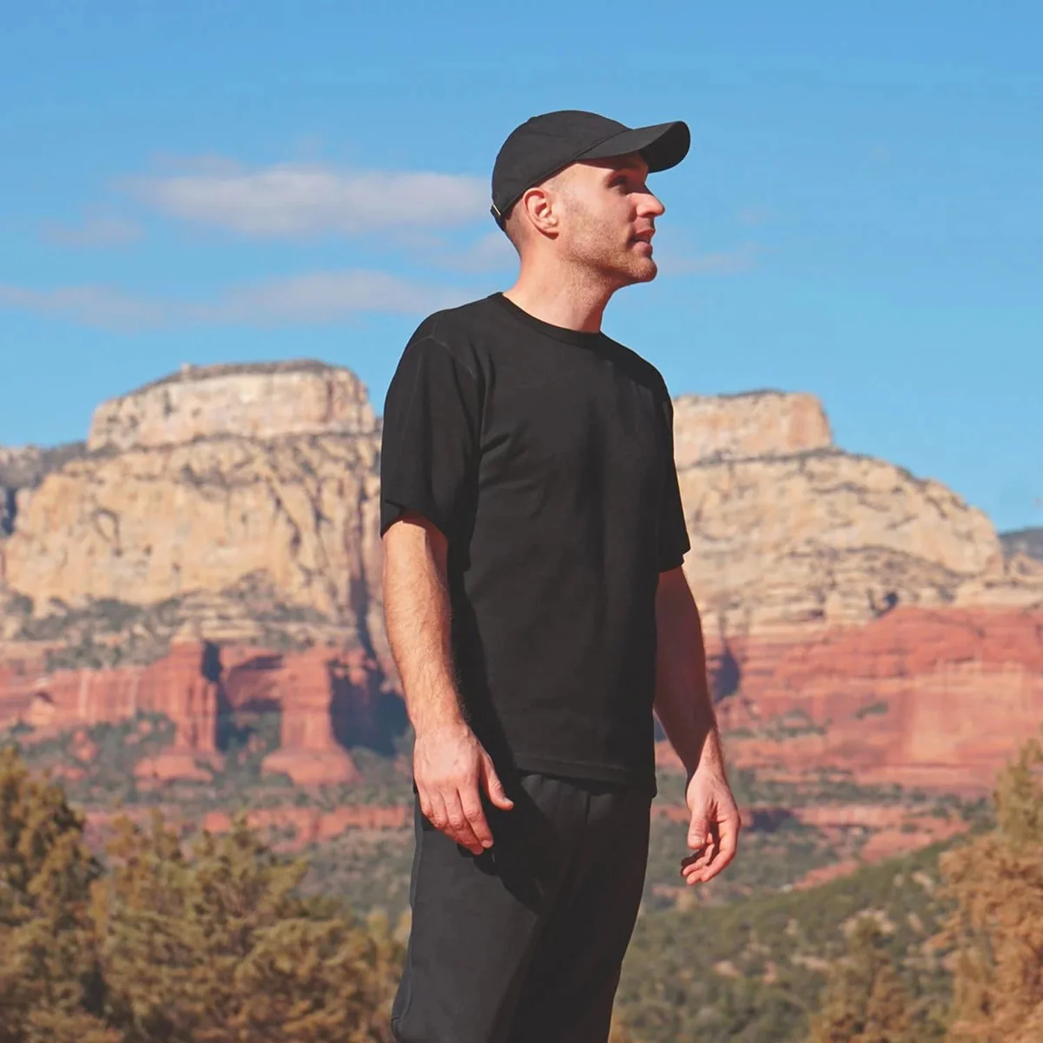 Midweight - Sentinel Men's S/S Crew 100% Merino Wool - Curated Treasures Market