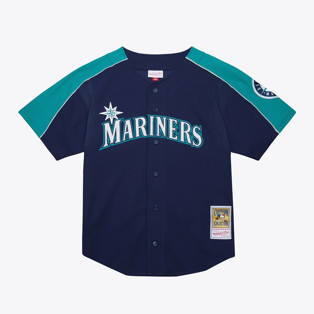 Men's Seattle Mariners Ichiro Suzuki Mitchell & Ness Navy 2006 Cooperstown Mesh Batting Practice Button-Up Jersey