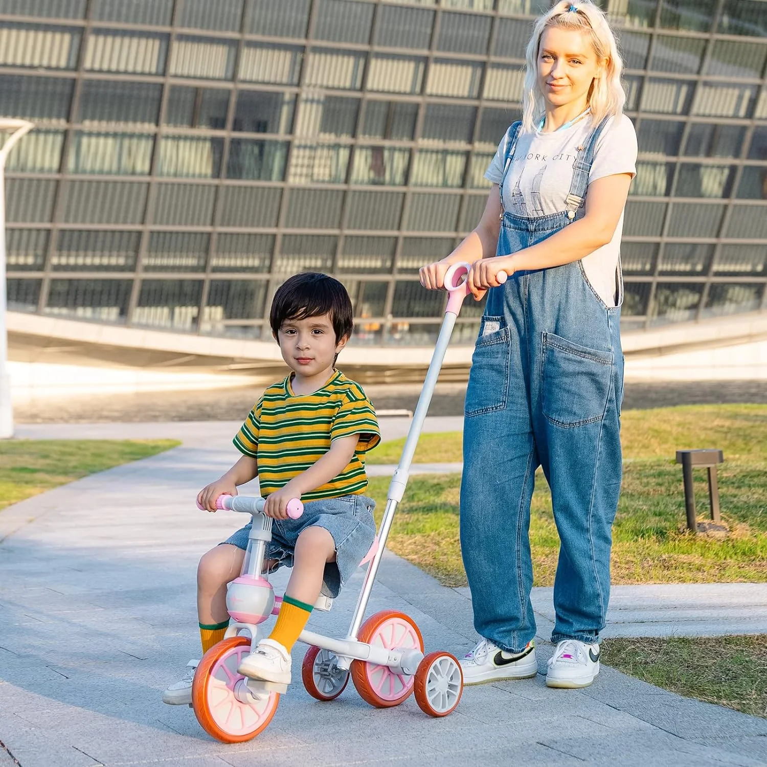 XJD 7 in 1 Toddler Bike for 1 Year to 4 Years Old Kids, Toddler Tricycle Kids Trikes Tricycle, Gift & Toys for Boy & Girl, Balance Training, Removable Pedals