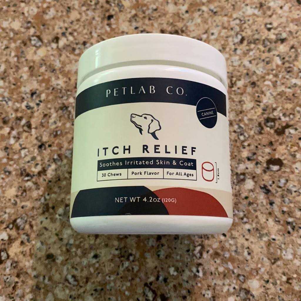 PetLab Co. Itch Relief Chews For Dry, Occasionally Itchy Skin and Coats