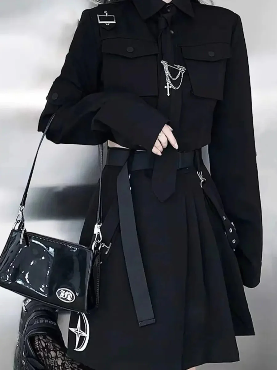 'Starmoon' Technical Black Pleated Tie and Cross Dark Suit