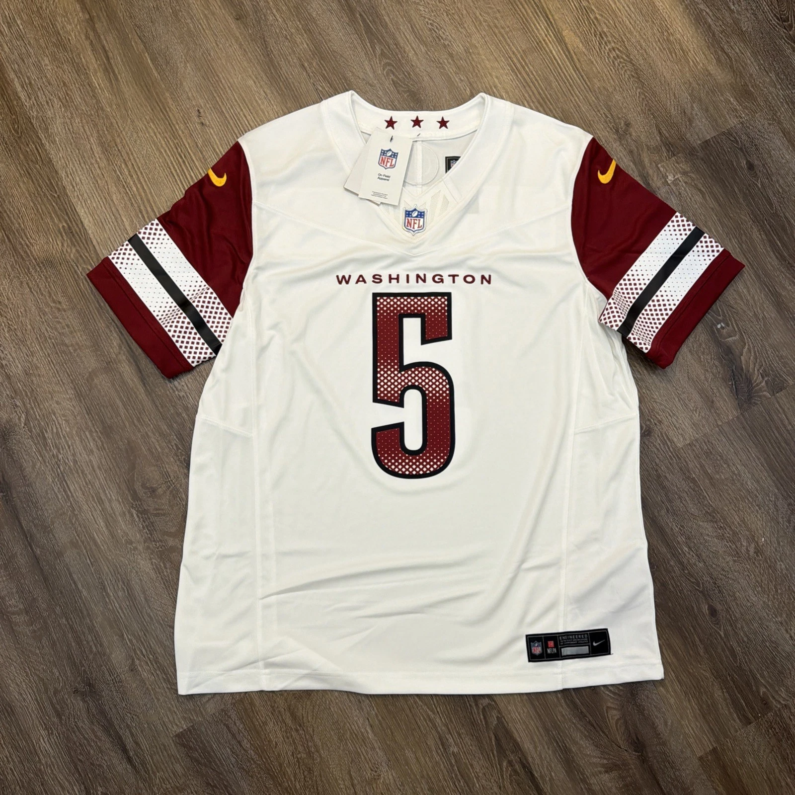 Men's Washington Commanders Jayden Daniels Nike White Vapor F.U.S.E. Stitched Limited Jersey