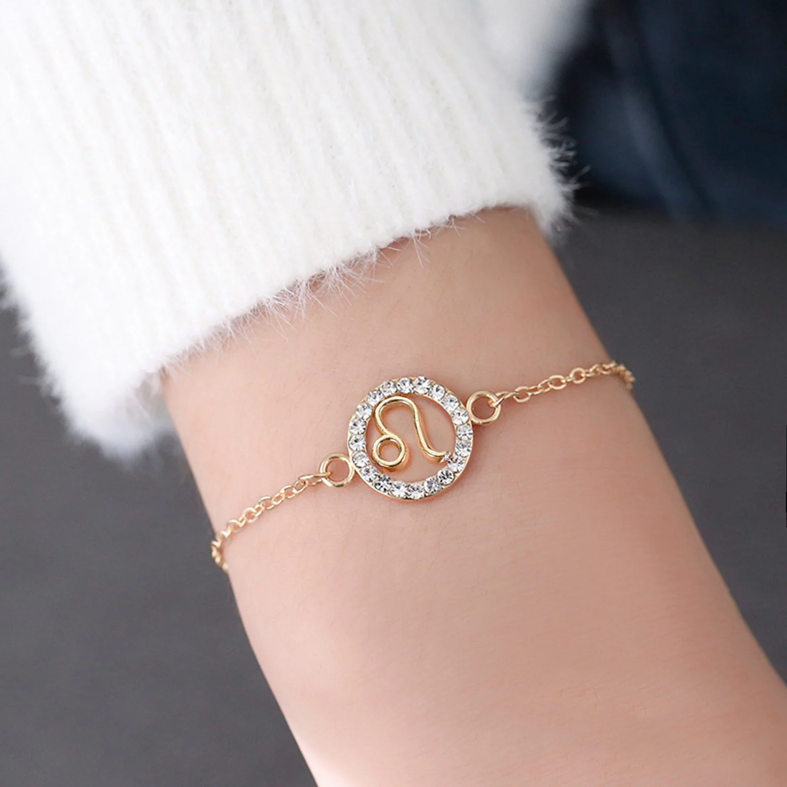 iju7gthy Brooches and Pins for Women Large 4Th of July Party Twelve Bracelet Round Hollow Rhinestone Bracelet Round Charm Bracelet Woven Bracelet for Women - Curated Treasures Market