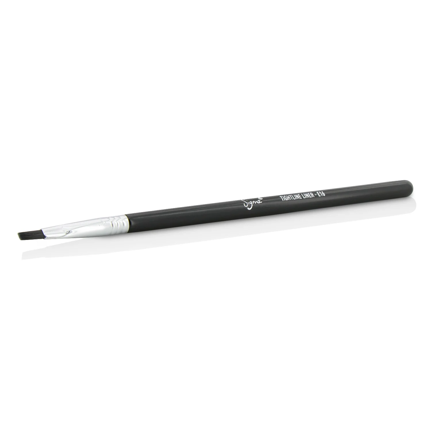 Sigma Beauty E16 Tightline Liner Brush
