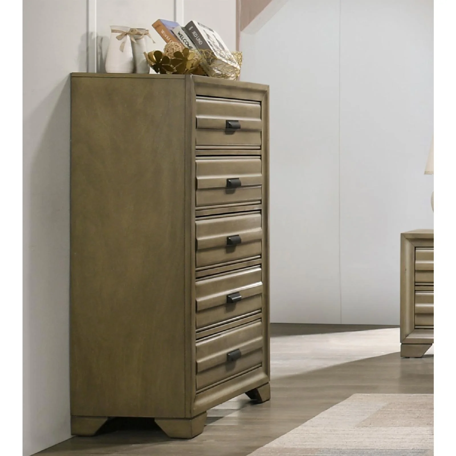 Roundhill Furniture Loiret Contemporary 5-Drawer Chest