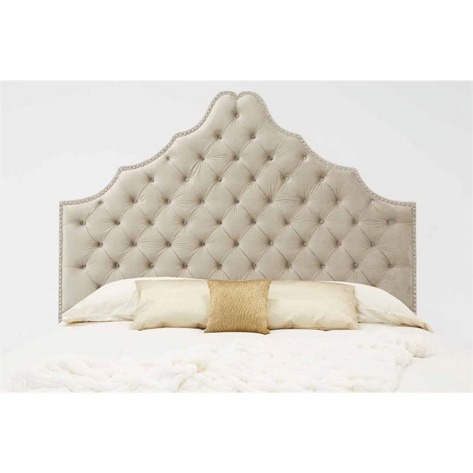 Pemberly Row 68x88 Transitional Fabric Upholstered Queen Bed in Light Gray