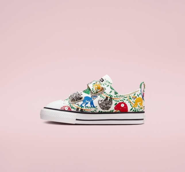 Kids' Converse Chuck Taylor All Star Easy-On Multicolored Animals Canvas Shoes White / Multicolor / Black | 782-WXUDTC
