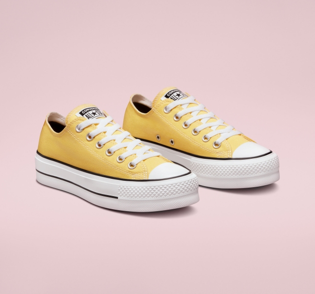 Women's Converse Chuck Taylor All Star Lift Surplus Platform Low Tops Yellow | 427-YVXMIN