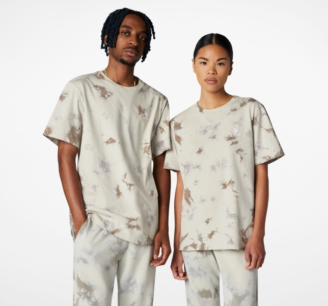 Men's Converse Go-To Star Chevron Washed Standard Fit T Shirts Light Beige | 019-BGEAFW