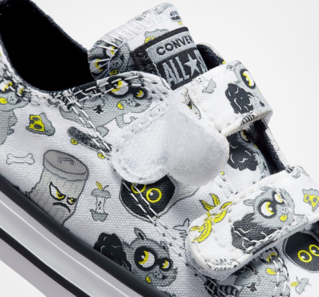 Kids' Converse Chuck Taylor All Star Easy-On Raccoons Canvas Shoes White / Black / Grey | 281-JPTWOR