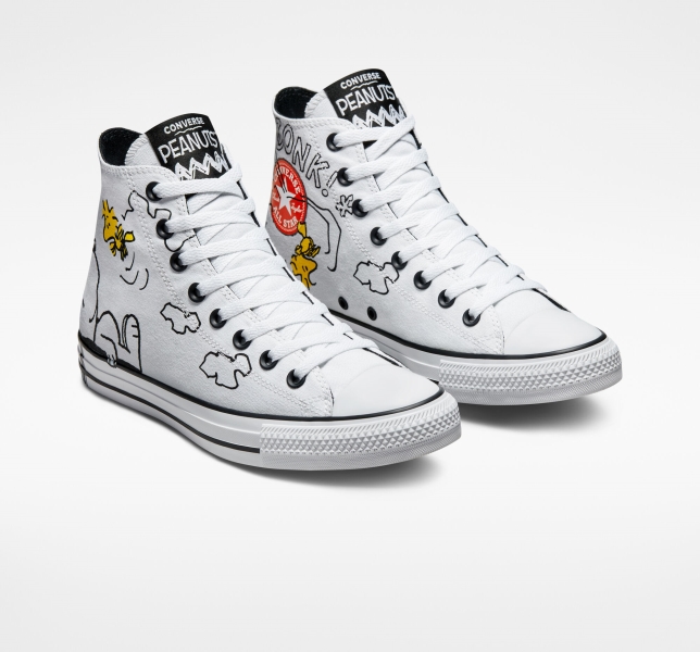 Women's Converse Peanuts Chuck Taylor All Star Canvas Shoes White / Black / Red | 682-EHAQUN
