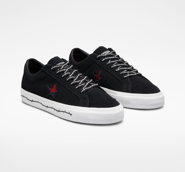 Women's Converse CONS One Star Pro Roses Low Tops Black / White / Red | 418-QWSMDU