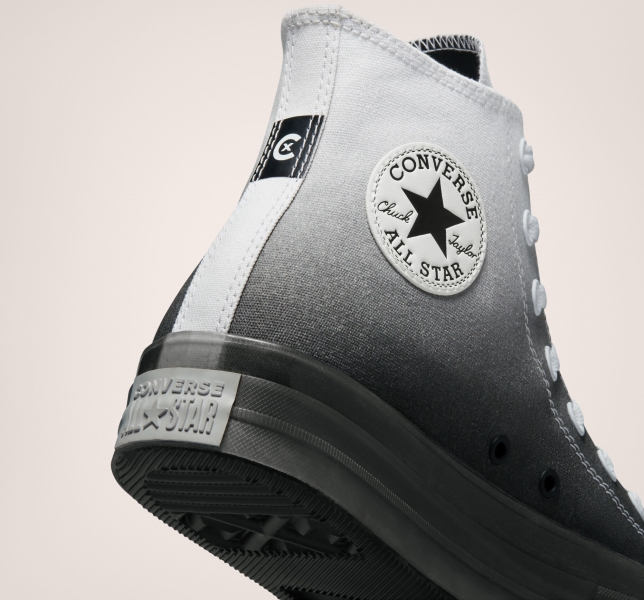 Men's Converse Chuck Taylor All Star CX Gradient Canvas Shoes White / Black / White | 760-FOLGDS