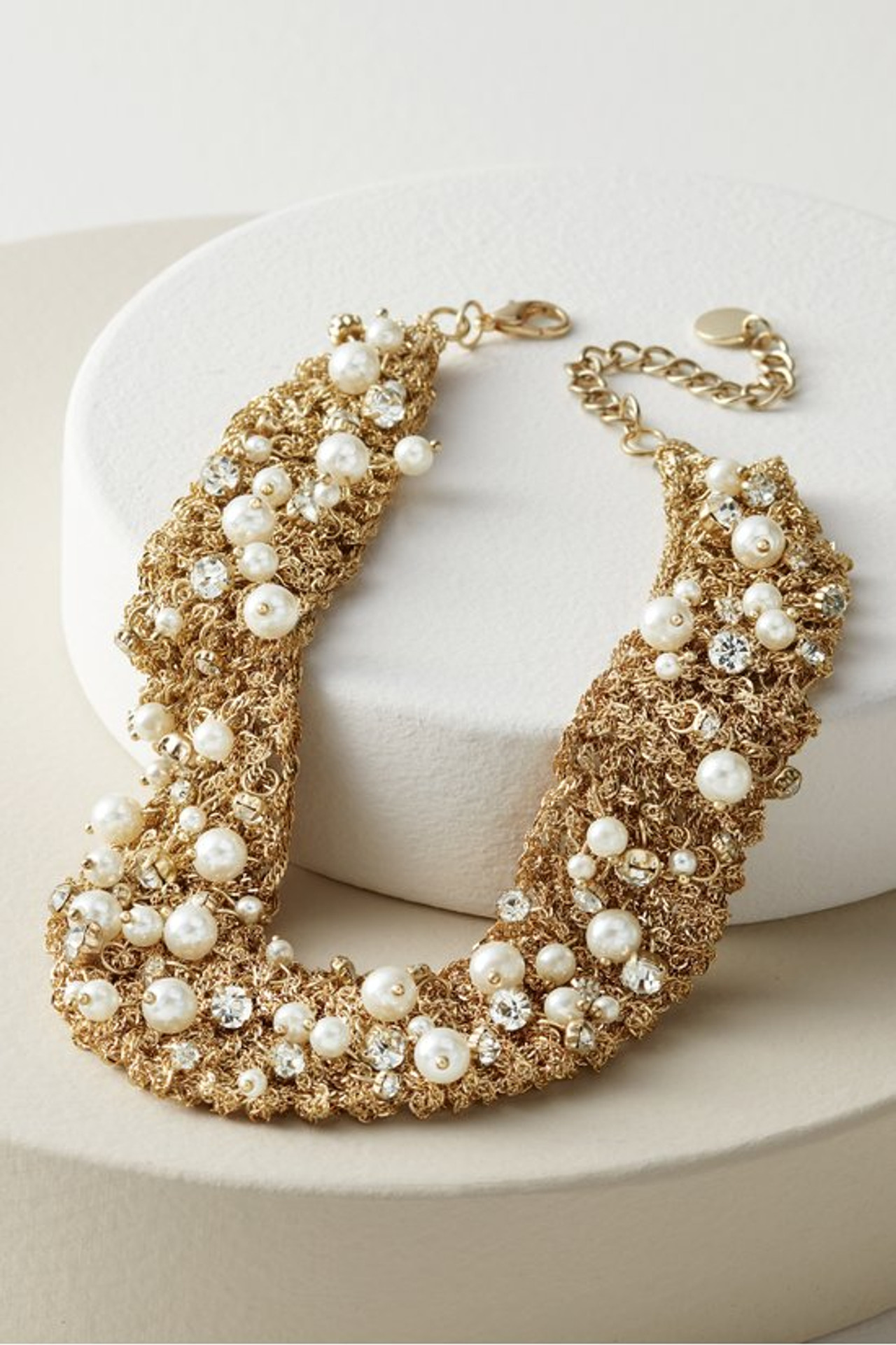 Elanore Crochet Pearl Necklace