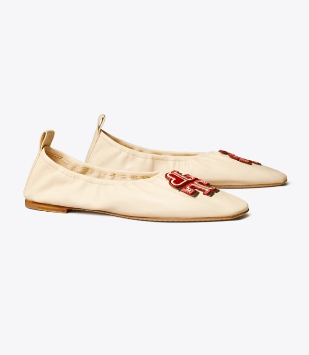 Women's Tory Burch Heart Flat Shoes Cream | FKQALP-832 - Tory Burch Outlet Sale