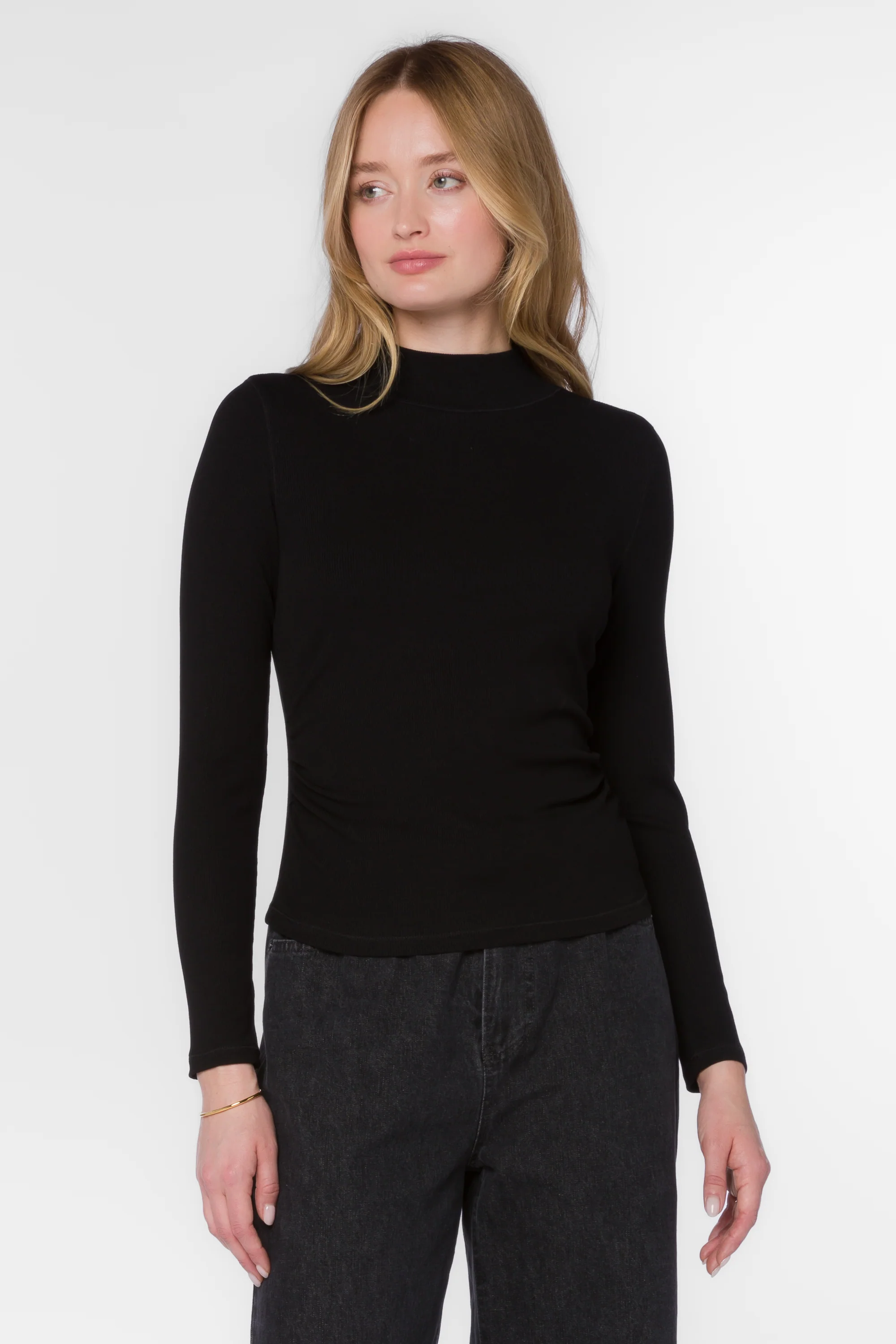 Kamari Black Top