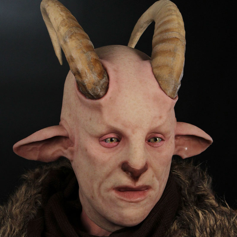 Pan Silicone Half Mask