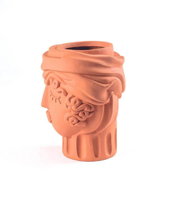 Vaso greco femminile