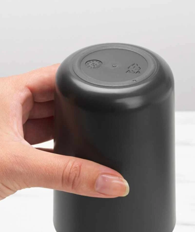 Distributore di sapone per il bagno