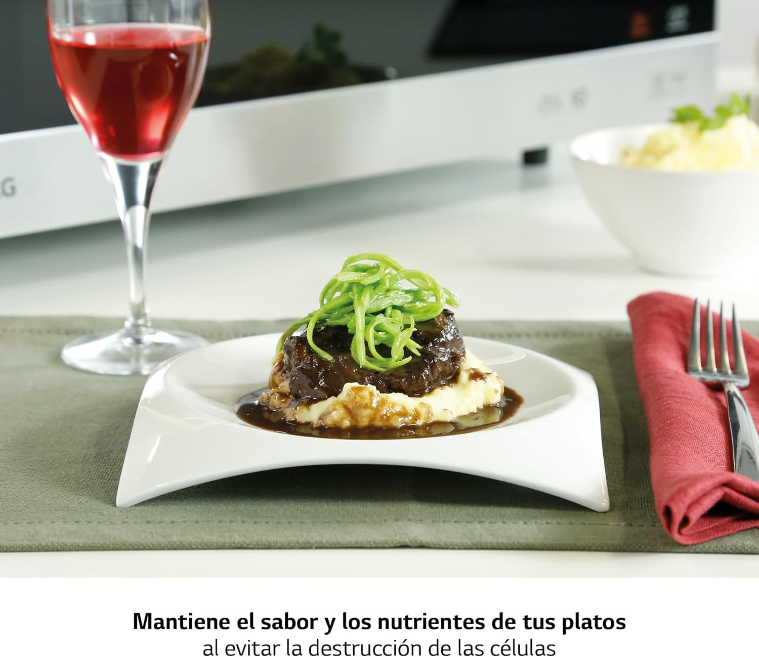 LG MJ3965ACS - Mikrowellen-Ofen 4 in 1 Smart Inverter; maximale Leistung Umluft 1850 W, Grill 950 W, Mikrowelle 1100 W; 39 l Kapazität; Edelstahl