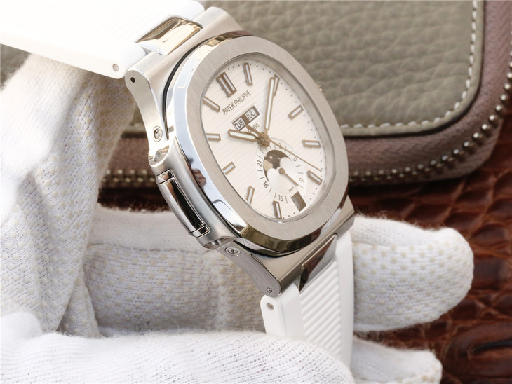 Superclone 1:1 Patek Philippe  5726 Complex function