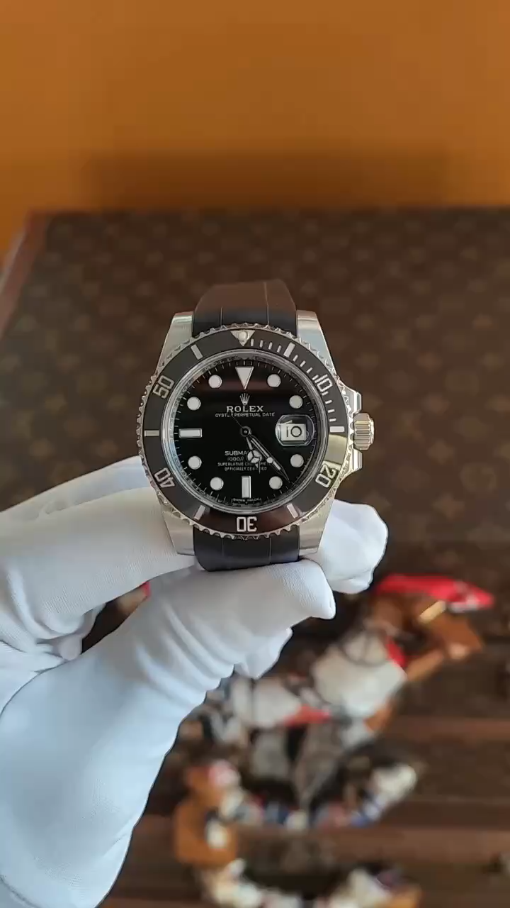 Rolex Submariner 126610LV Black Rubber Strap Black Dial 41mm Mens Replica Watch