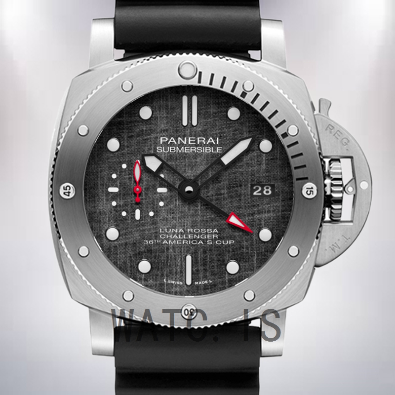 Panerai Submersible Men's 47mm PAM01039-001 Rubber Band