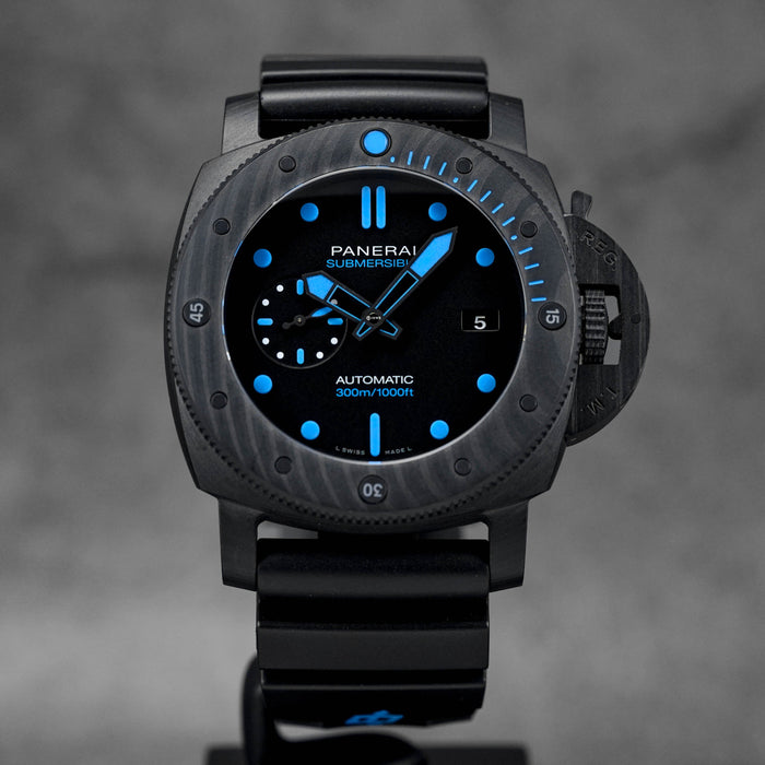 Superclone PANERAI LUMINOR SUBMERSIBLE 47MM CARBOTECH BLACK DIAL PAM 1616