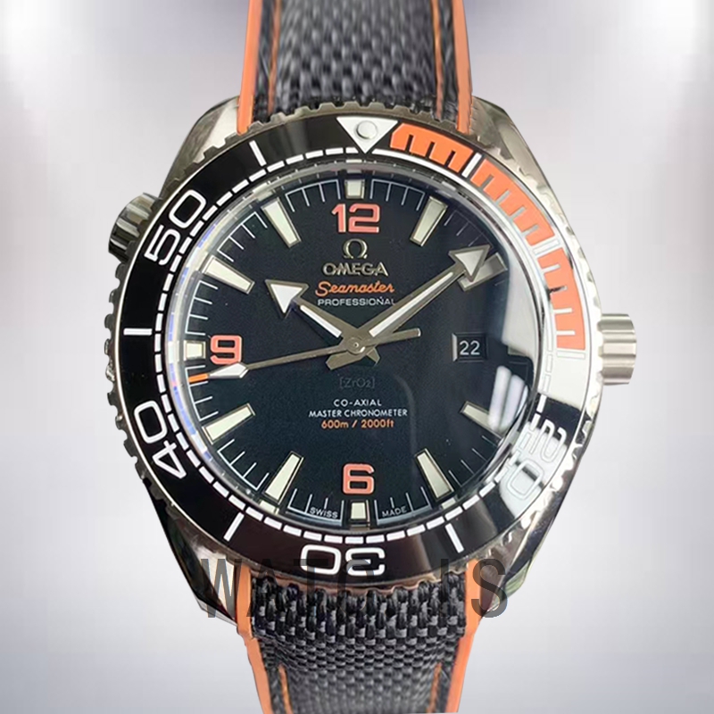 Omega Seamaster Men 44 mm 215.32.44.21.01.001 Black-tone