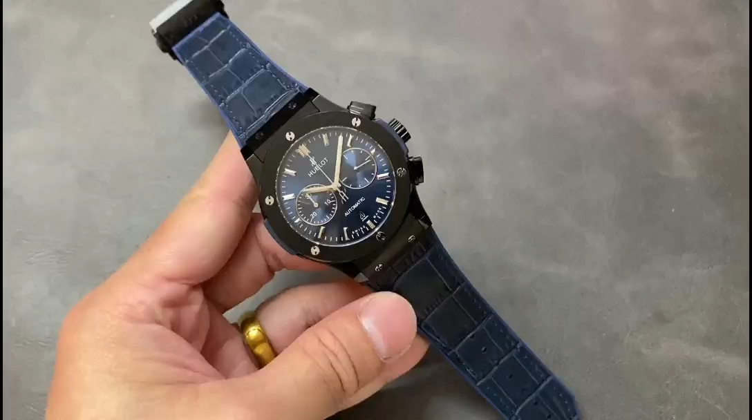 Hublot Classic Fusion Chronograph 541.CM.7170.LR 45MM Mens