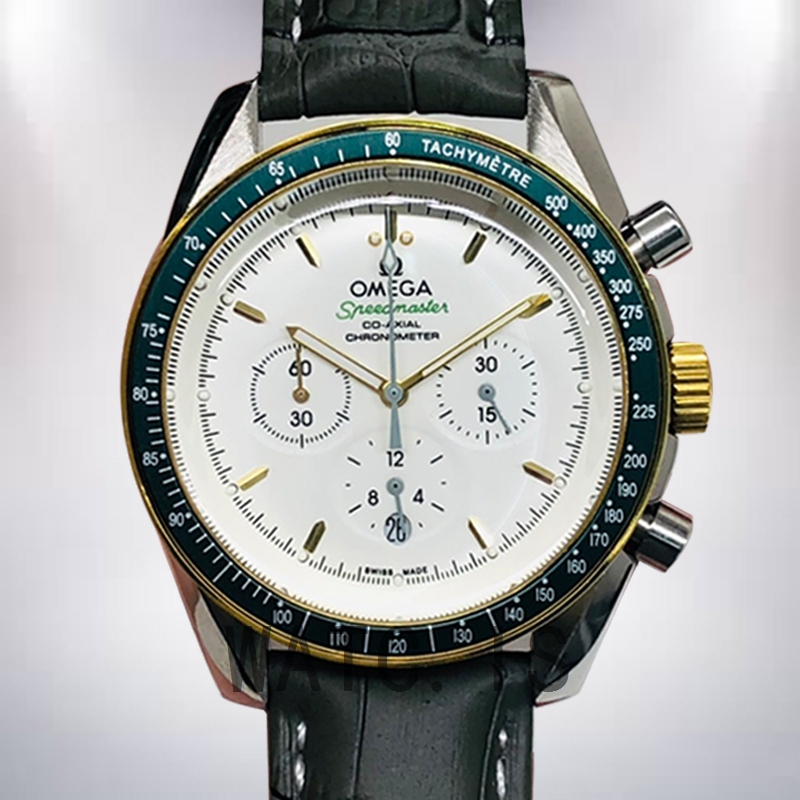 Omega Speedmaster 324.23.38.50.02.001 Men 40mm Silver-tone