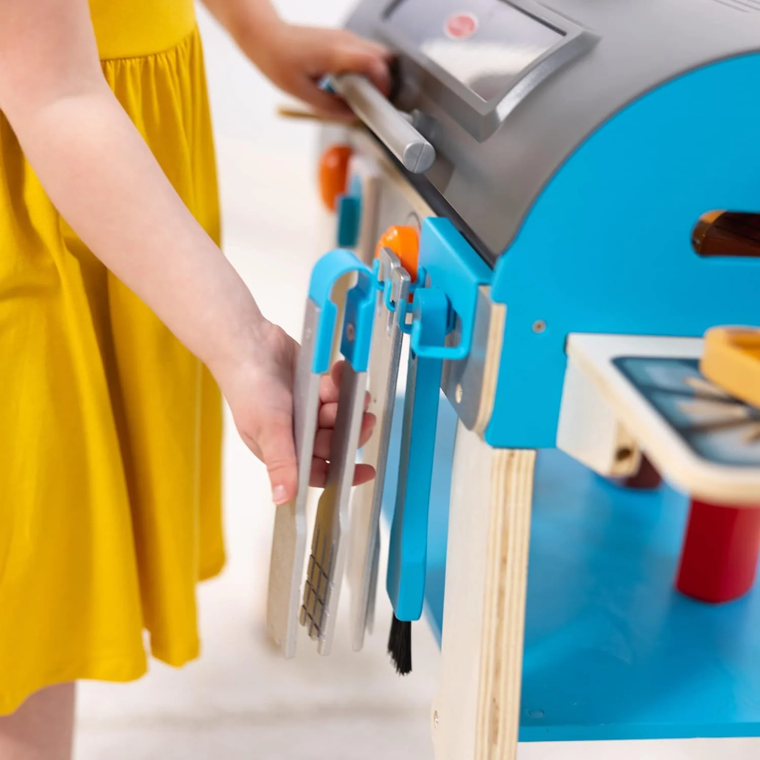 Wooden Luxury Grill, Smoker and Pizza Oven Toy Food Toy for Kids Pretend Cooking