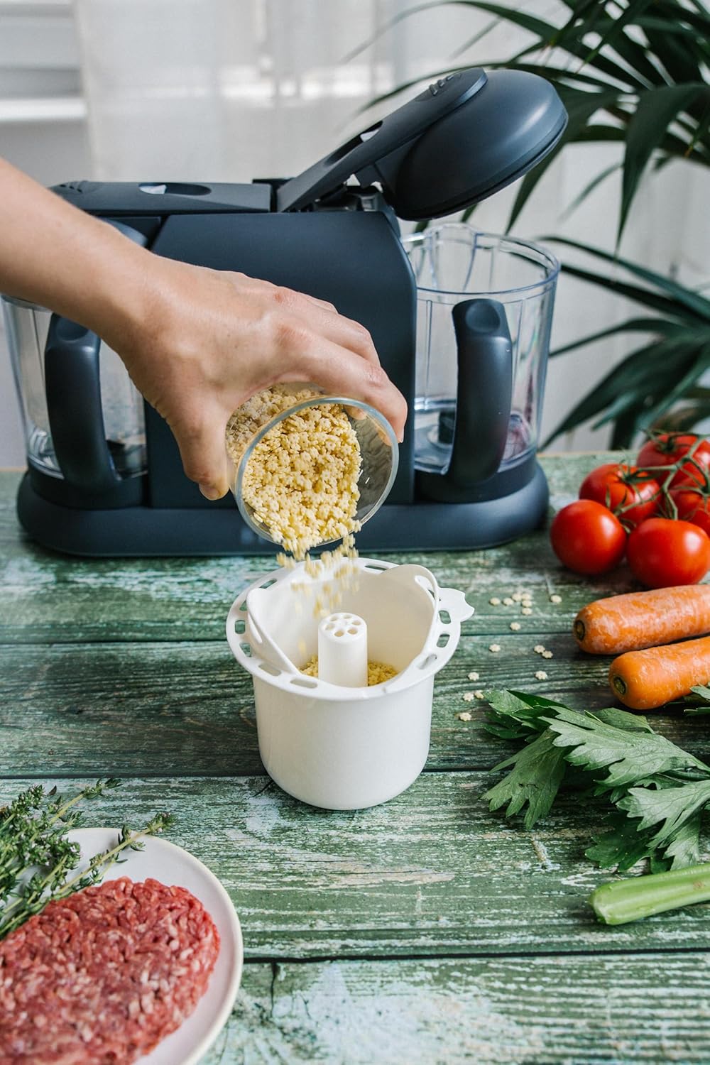 BÉABA, Babycook Duo Robot Bébé 4 en 1 Mixeur-Cuiseur, Cuisson Vapeur rapide 15min , Diversification alimentaire, Petits pots bébé maison, Contenance XXL 2200 ml, Noir