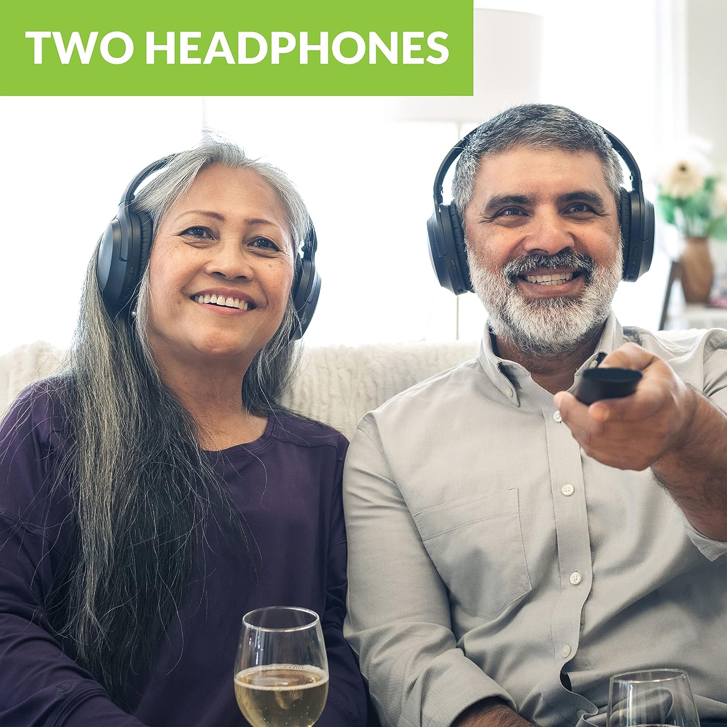 Avantree Duet - Set Doubles Casques sans Fil pour Télévision avec émetteur Support de Charge 2 en 1, Mode Dialogue Clair et Amplification Volume TV pour Séniors, Jusqu'à 100 Casques Simultanés