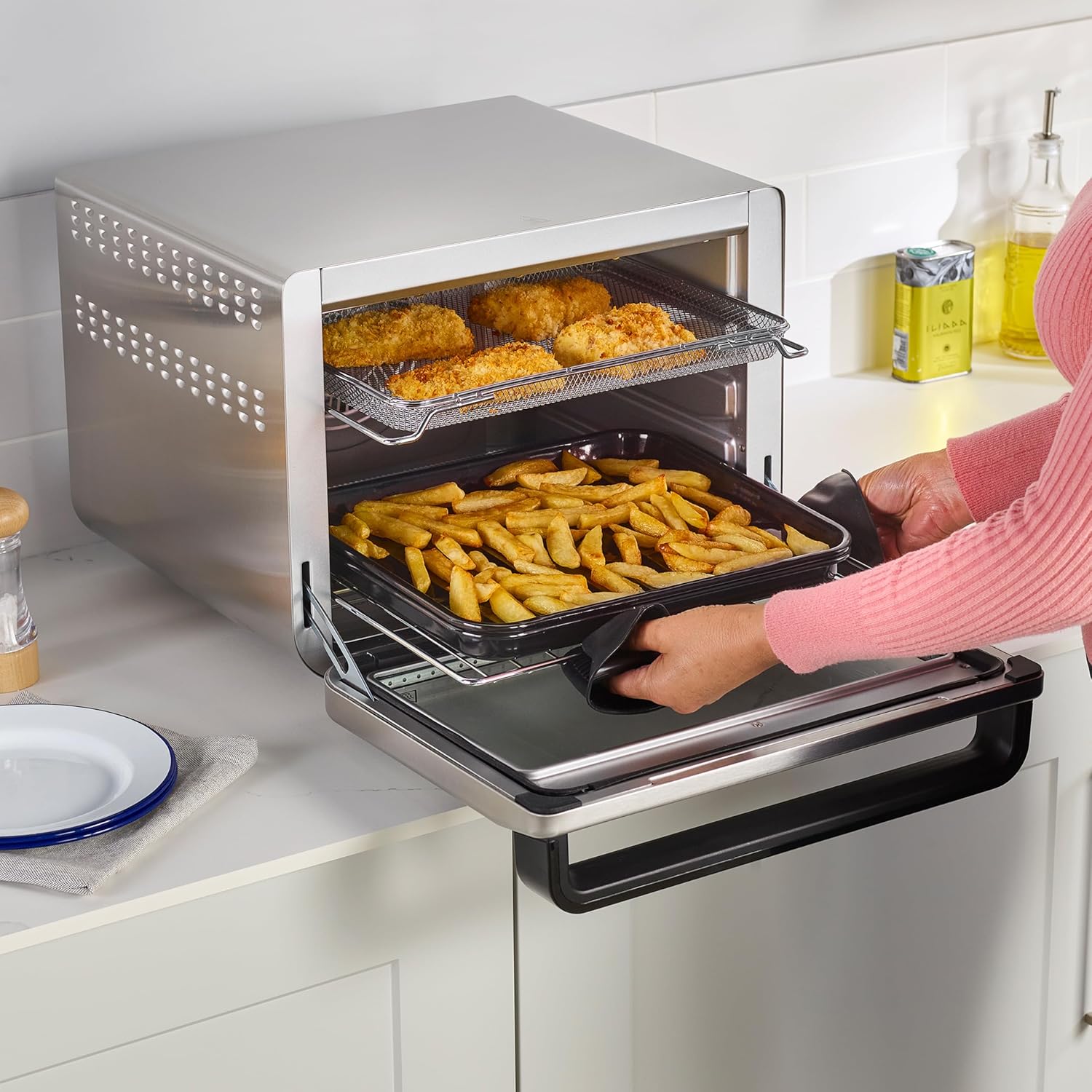 Ninja Foodi Four Multifonction 10-en-1, mini-four portable, surfaces de travail, four multifonction avec 10 fonctions de cuisson; Air Fry, Roast, Grill, Bake and more, Silver/Black DT200EU