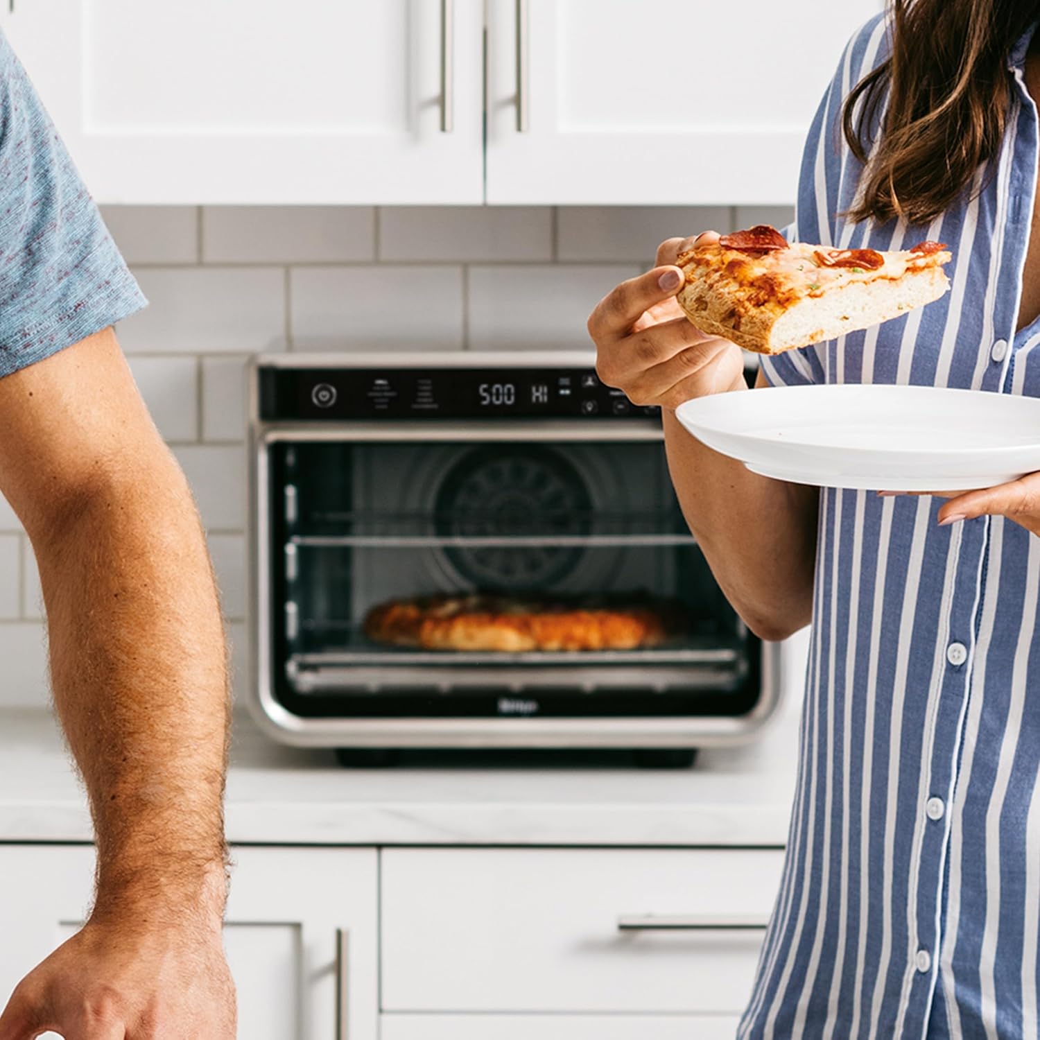 Ninja Foodi Four Multifonction 10-en-1, mini-four portable, surfaces de travail, four multifonction avec 10 fonctions de cuisson; Air Fry, Roast, Grill, Bake and more, Silver/Black DT200EU