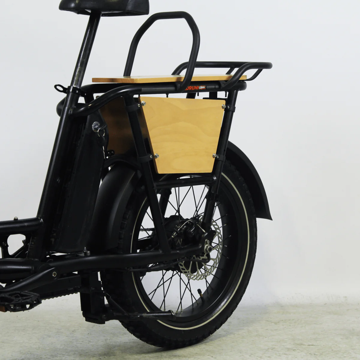 Vélo électrique Rad Power Bikes RadRunner noir + accessoires