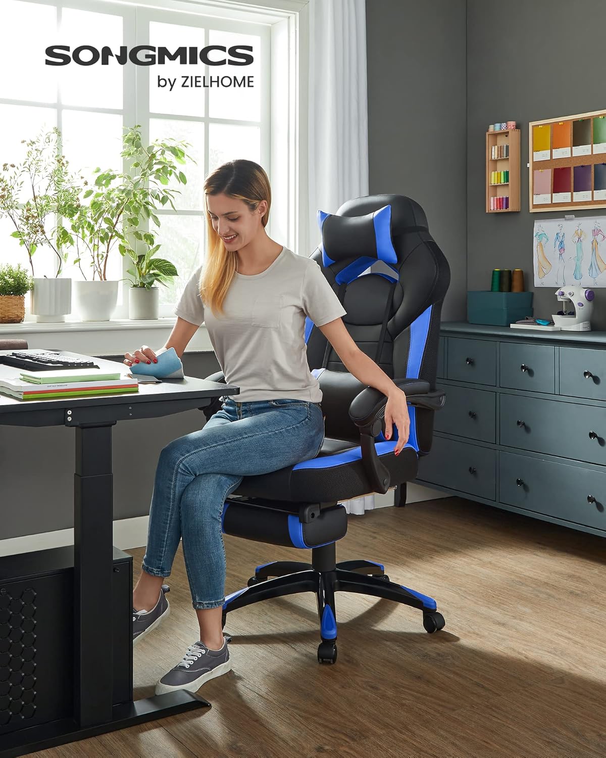 SONGMICS Fauteuil Gamer Ergonomique, Chaise Gaming, Fauteuil de Bureau, avec Repose-Pieds télescopique, Appui-tête réglable, Support Lombaire, capacité de Charge 150 kg, Gris et Noir OBG77BG