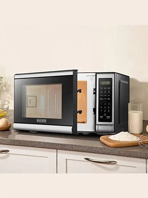 BLACK+DECKER Digital Microwave Oven with Turntable Push-Button Door, Child Safety Lock, Stainless Steel, 0.9 Cu Ft