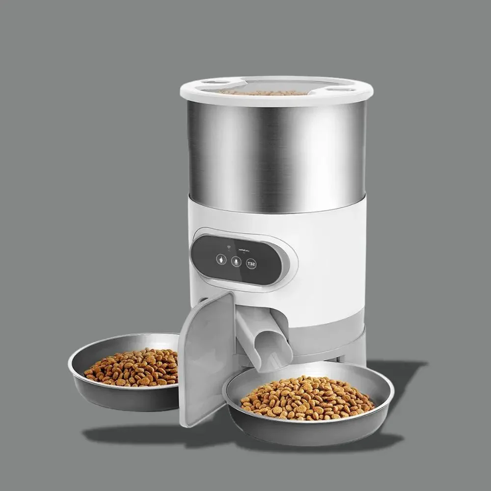 Distributeur automatique de croquettes pour 2 chats