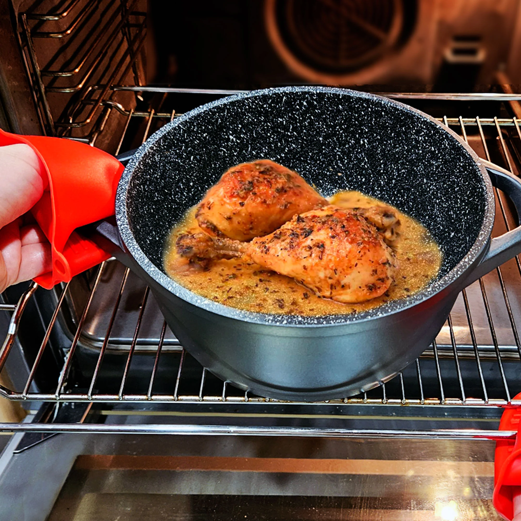 Batterie de Cuisine Induction 8 Pièces Aluminium Fonte 4 Casseroles 4 Couvercles  Noir MGK12S Briebe