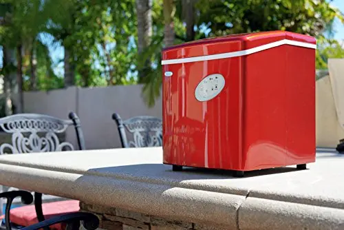 NewAir Counter Top Ice Maker Machine (Black), Compact Automatic Ice Maker, Cubes Ready in 6 Minutes, 28 Pounds in 24 Hours - Perfect for Home/Kitchen/Office/Bar