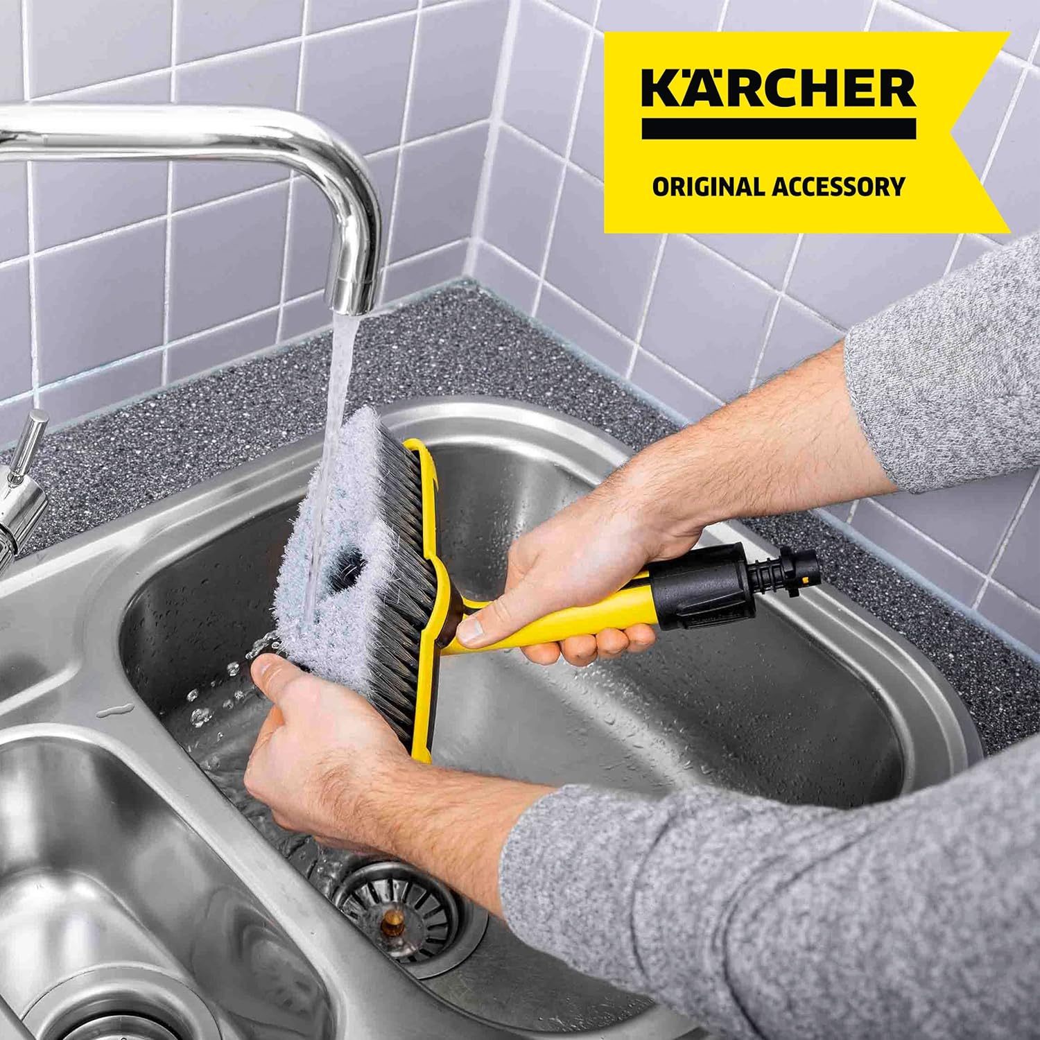Krcher Flchenreiniger T-Racer T 7 Plus (Spritzwasserschutz, für groe Flchen, zwei Flachstrahldüsen, Handgriff für senkrechtes arbeiten, Powerdüse, Spüldüse)