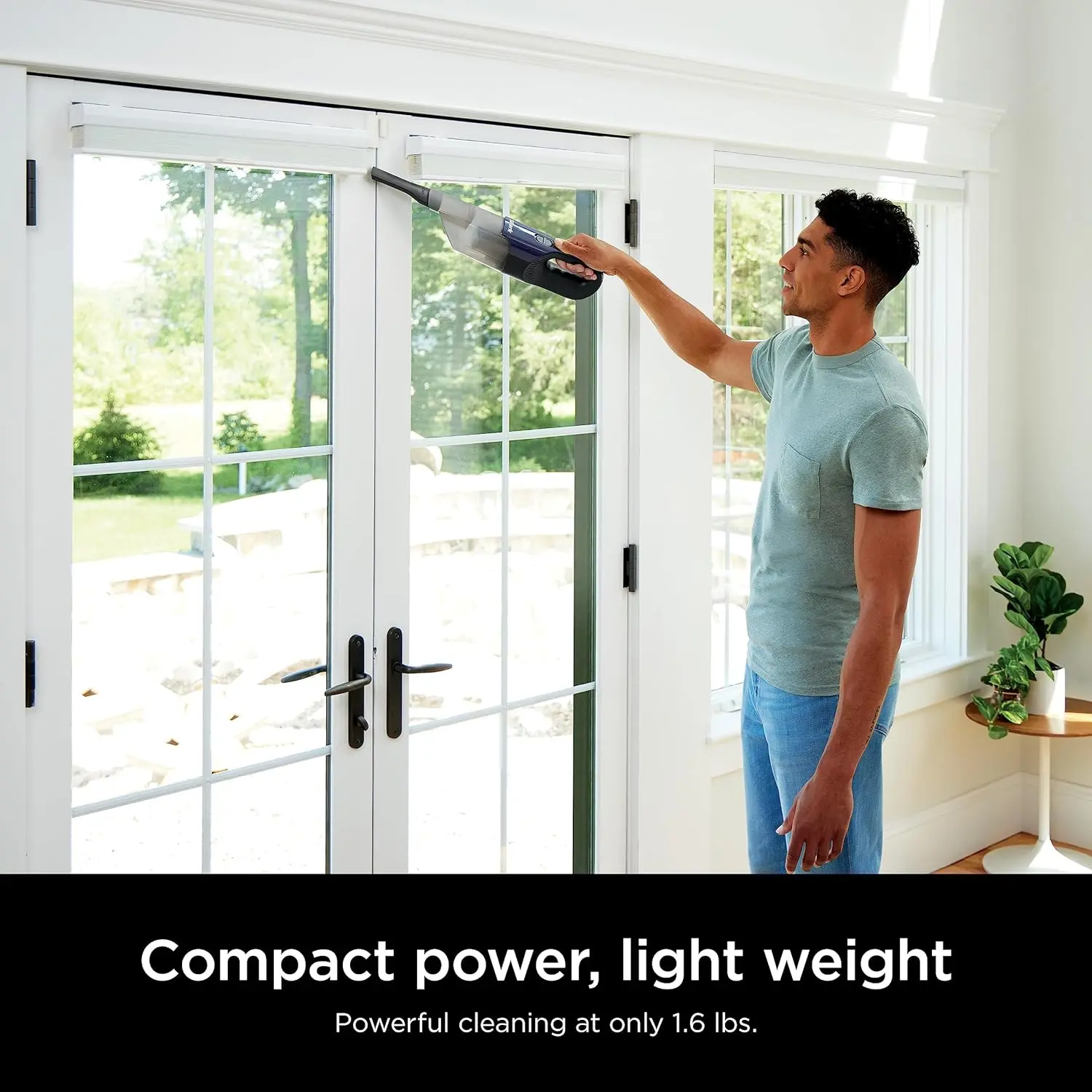 Shark CH701 Cyclone PET Handheld Vacuum with PetExtract Hair, 8