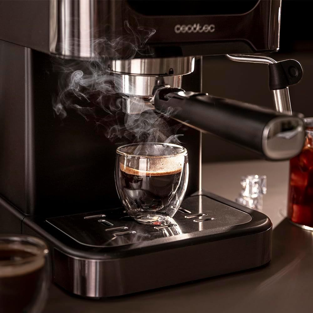 Cecotec Machine à café Express Power Espresso 20 Barista Cream. 2 Thermoblocks, 20Bars, Manomètre, Mode Auto pour 1 et 2 Café(s), Buse vapeur Orientable, Conduit pour Infusions, 2900W.