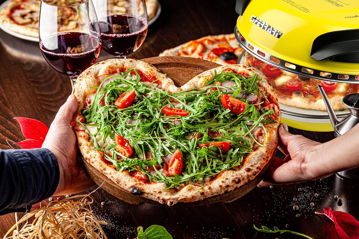 G3 Ferrari G10006 Pizza Exprimer Plaisir, Four Pizza, 1200 W, 400°C, Pierre Réfractaire (diamètre 31 cm), Minuteur 5', Livre de Recettes inclus, Noir