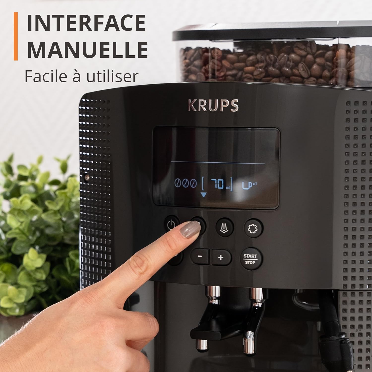 Krups Machine à café grain, 2 expressos simultanés, Ecran LCD, Cafetière espresso compacte, Nettoyage automatique, Buse vapeur pour Cappuccino, Essential noire YY8135FD, Noir